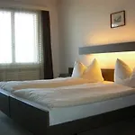 Kreuz 3* Leissigen