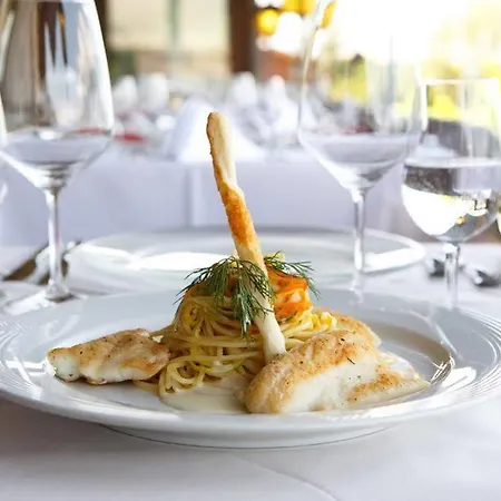 מלון Kreuz Leissigen